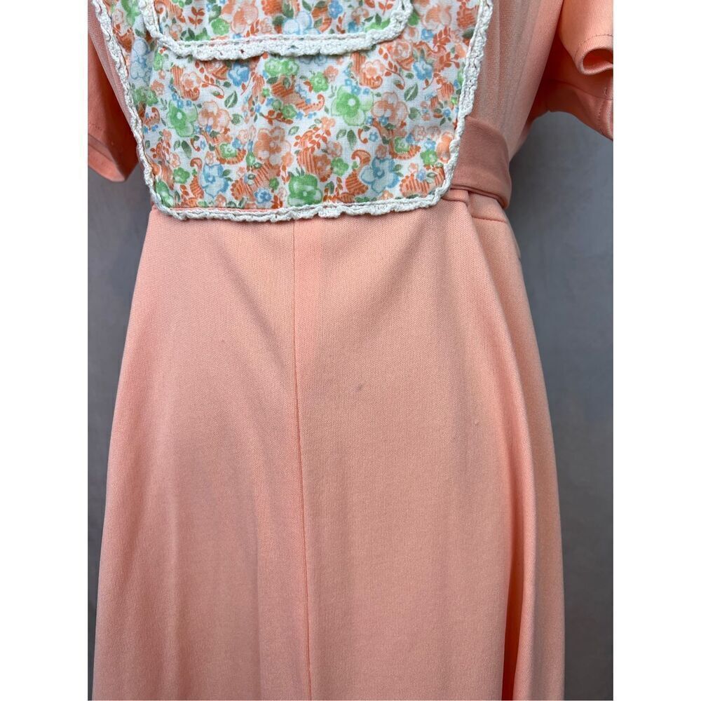 Vintage 1970s Peach Floral Plus Size Dress Size XL - Picture 5 of 10